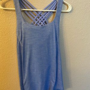 Lululemon workout top size 2